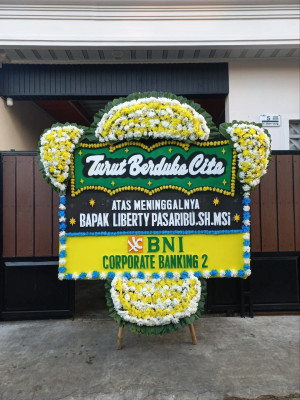 Papan Bunga Duka di Jelantik