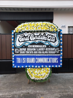 Papan Bunga Duka di Jelantik